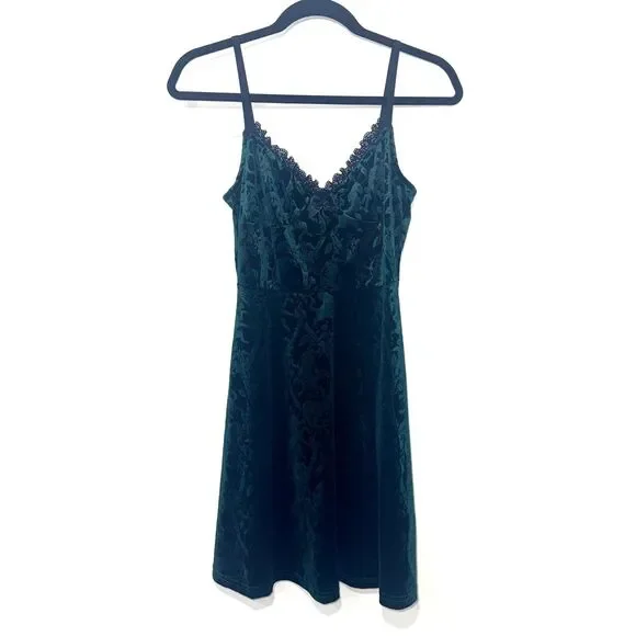 KillStar Mistress Of Mayhem Skater Dress - Emerald Green S - Picture 4 of 10